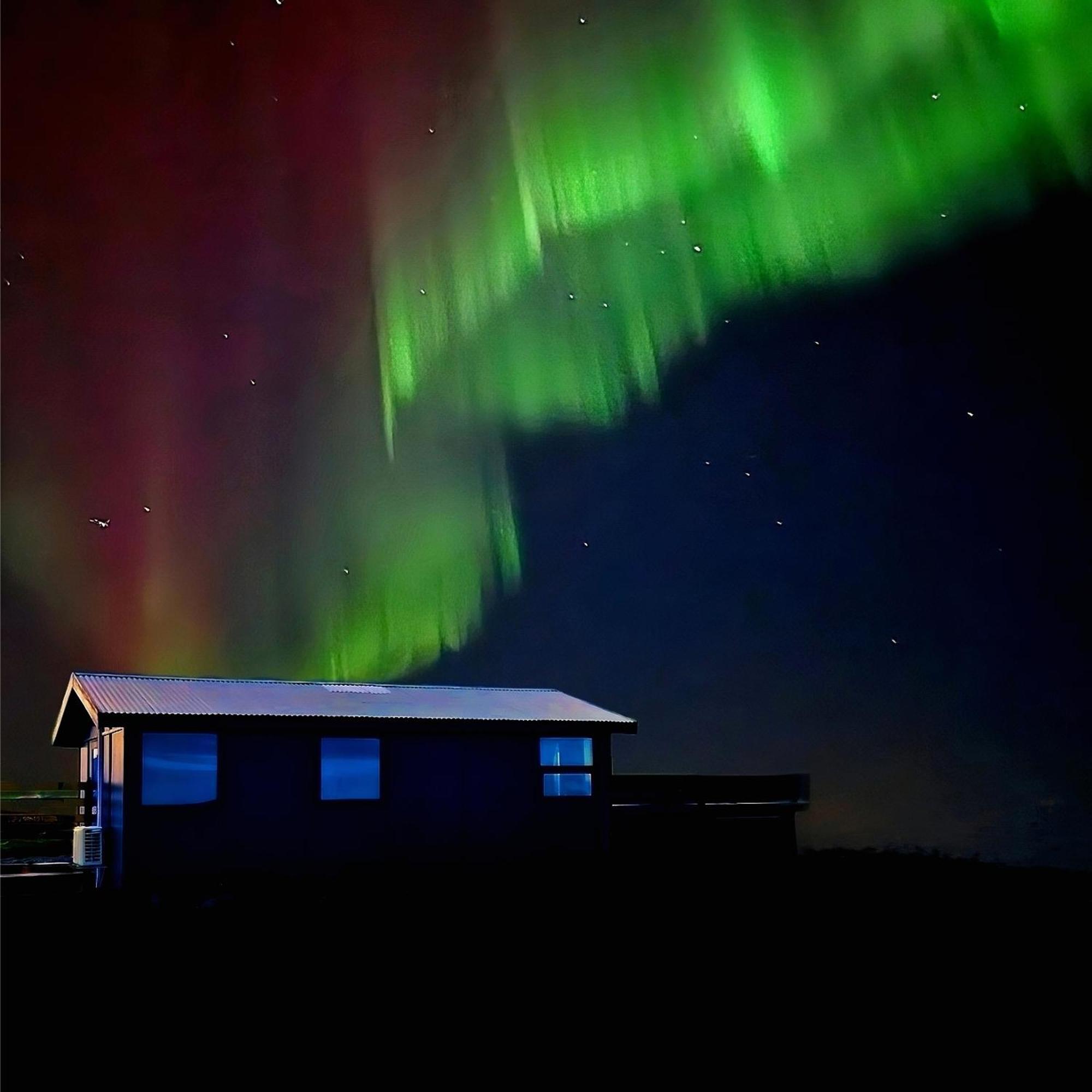 Green Farm Stay With Private Hot Tub Hvolsvöllur Esterno foto