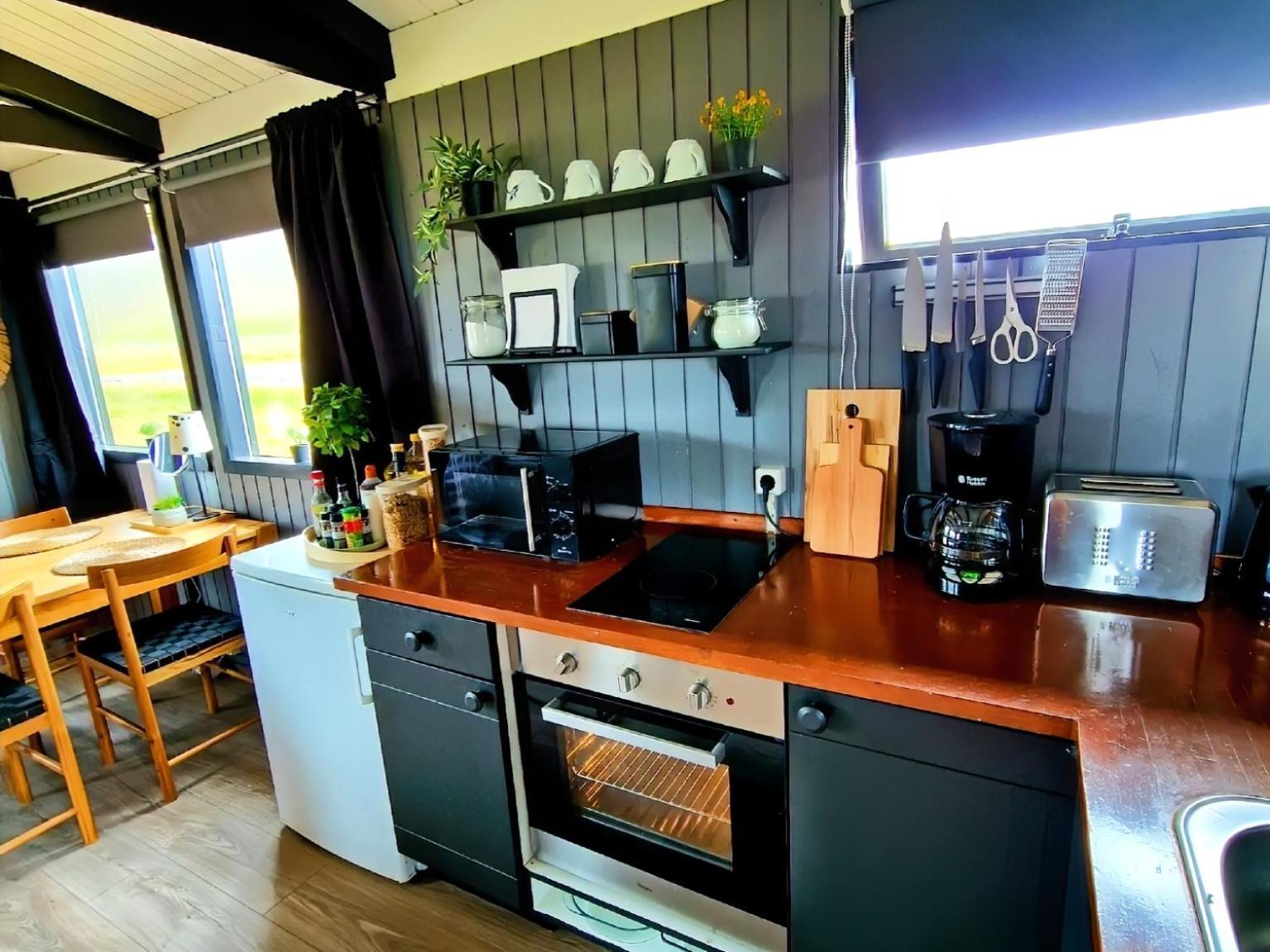 Green Farm Stay With Private Hot Tub Hvolsvöllur Esterno foto